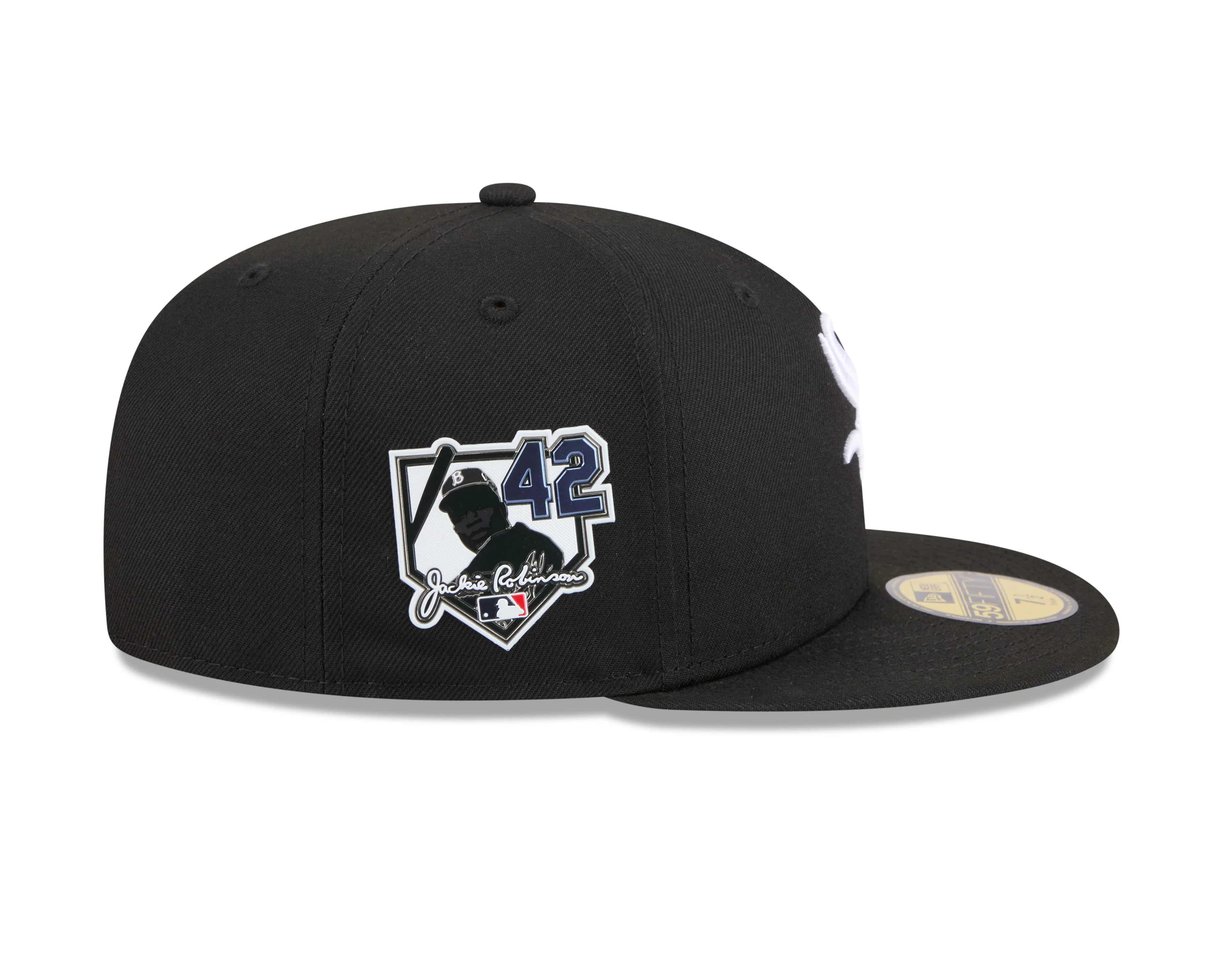 Adult Chicago White Sox New Era Black 2026 Jackie Robinson Day Side Patch On Field 59FIFTY Fitted Hat - Men's - Image 4