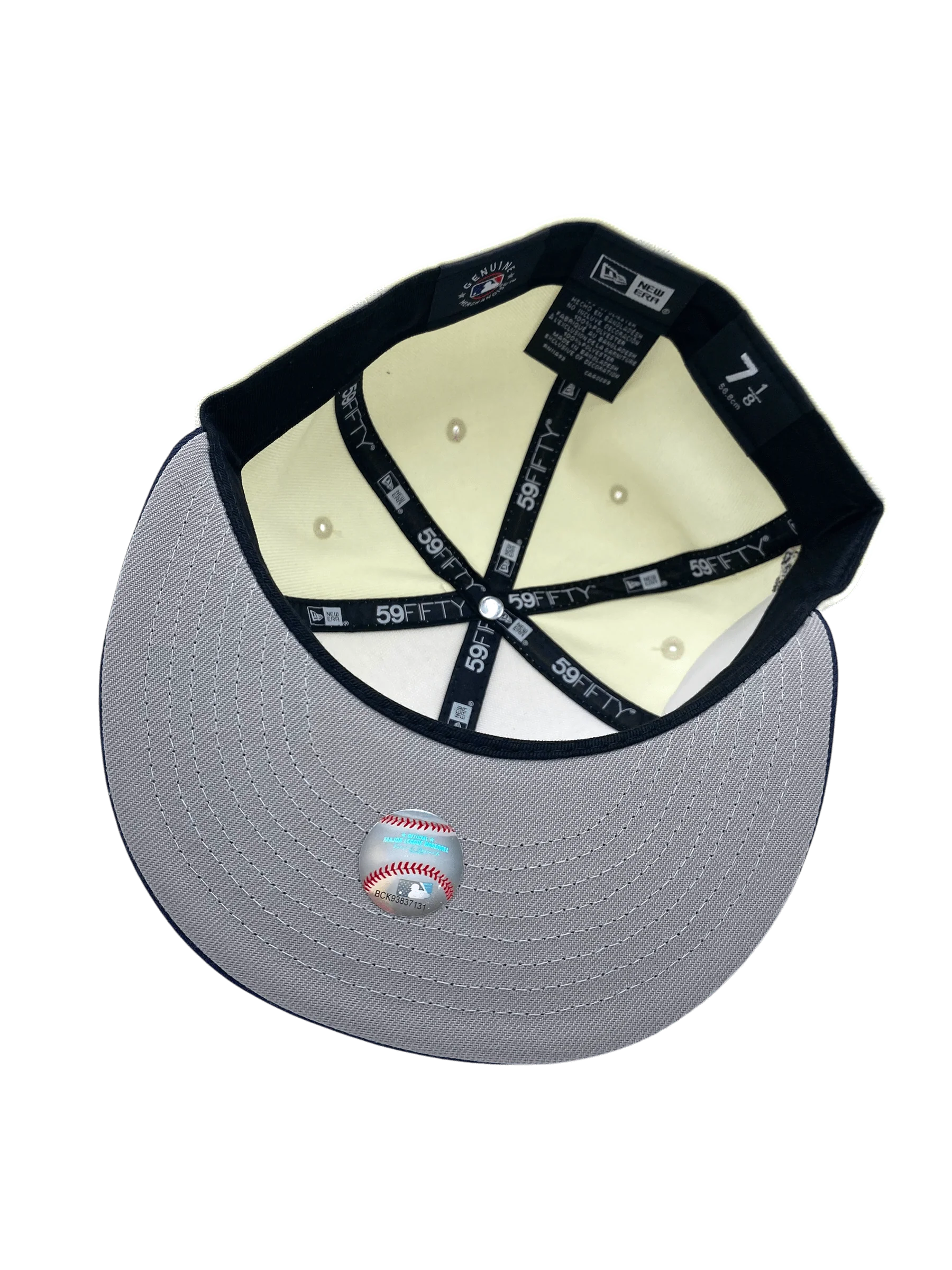 Adult Detroit Tigers New Era White/Navy Paws 2.0 Side Patch 59FIFTY Fitted Hat - Men's - Image 3
