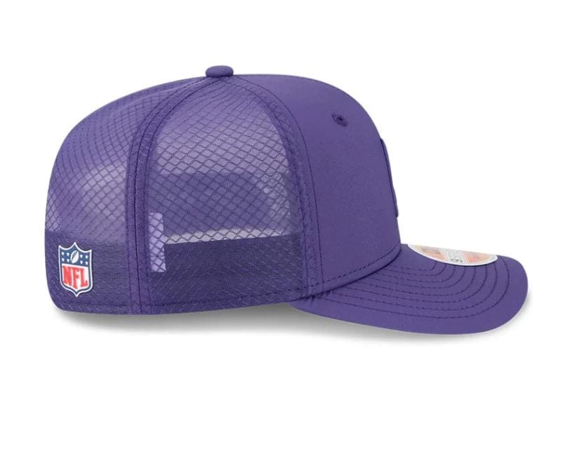 Adult Minnesota Vikings New Era Purple 2025 NFL Sideline Helmet 9SEVENTY Adjustable Trucker Hat - Men's - Image 6