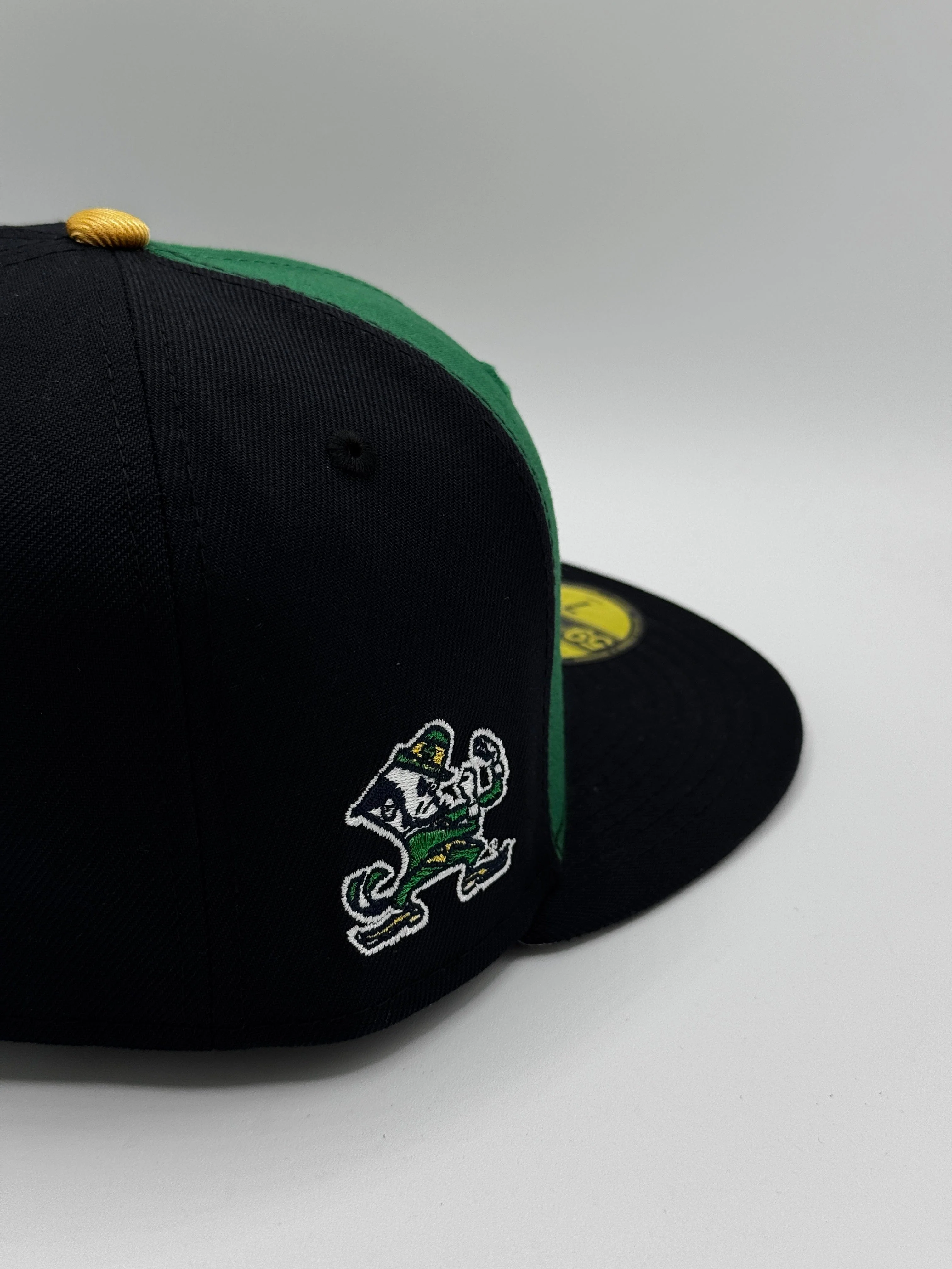 Adult Notre Dame Fighting Irish New Era Green/Navy NCAA 'For Lou' Custom 59FIFTY Fitted Hat - Men's - Image 5