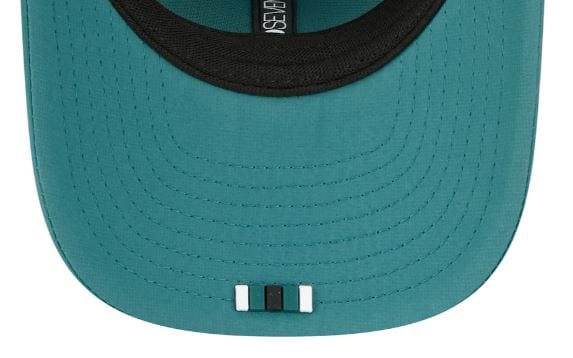 Adult Philadelphia Eagles New Era Green 2025 NFL Sideline 9SEVENTY Adjustable Trucker Hat - Men's - Image 3