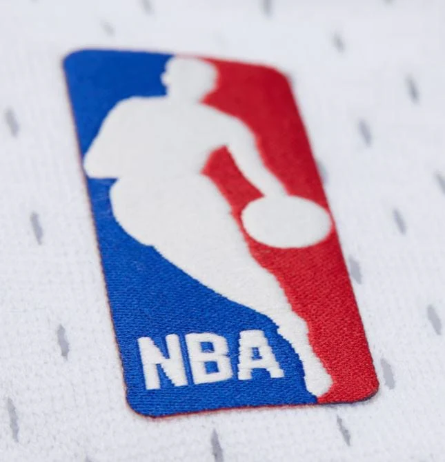 Adult Steve Kerr Chicago Bulls Mitchell & Ness White 1997 Throwback Swingman Jersey - Men's - Image 8