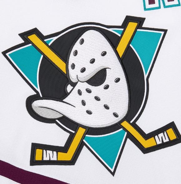 Adult Temmu Selanne Mighty Ducks of Anaheim Mitchell & Ness 1996-97 White Power Play Jersey - Men's - Image 4