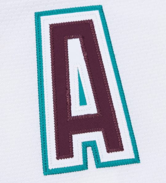 Adult Temmu Selanne Mighty Ducks of Anaheim Mitchell & Ness 1996-97 White Power Play Jersey - Men's - Image 6