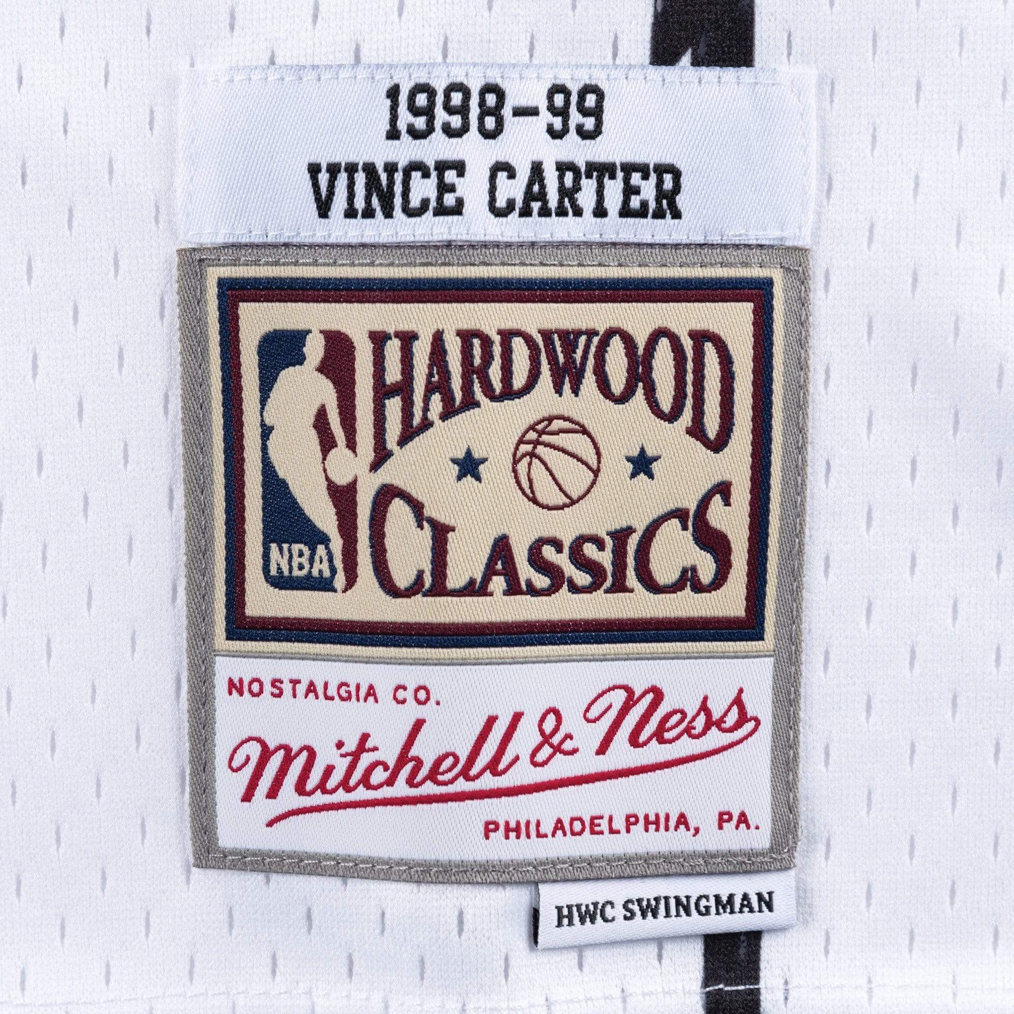 Adult Vince Carter Toronto Raptors Mitchell & Ness White Throwback Swingman Jersey - Men's - Image 4
