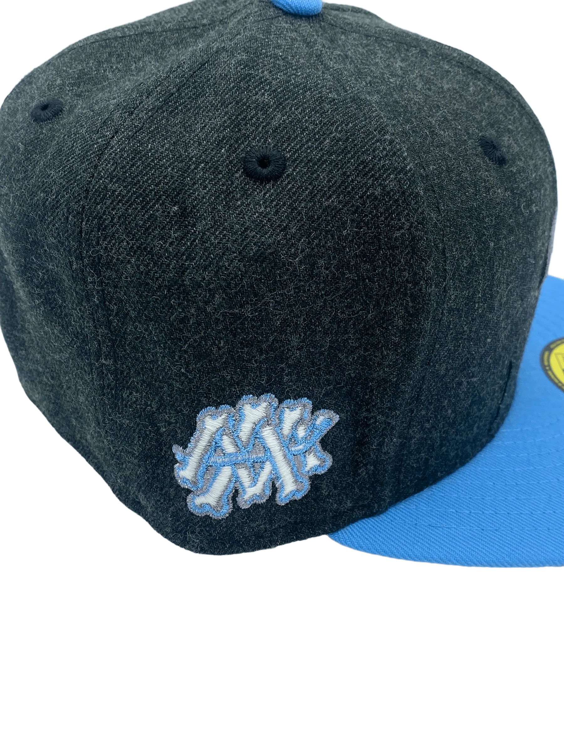 Adult Milwaukee Admirals New Era Black/Blue AHL Custom Side Patch 59FIFTY Fitted Hat - Men's - Image 3
