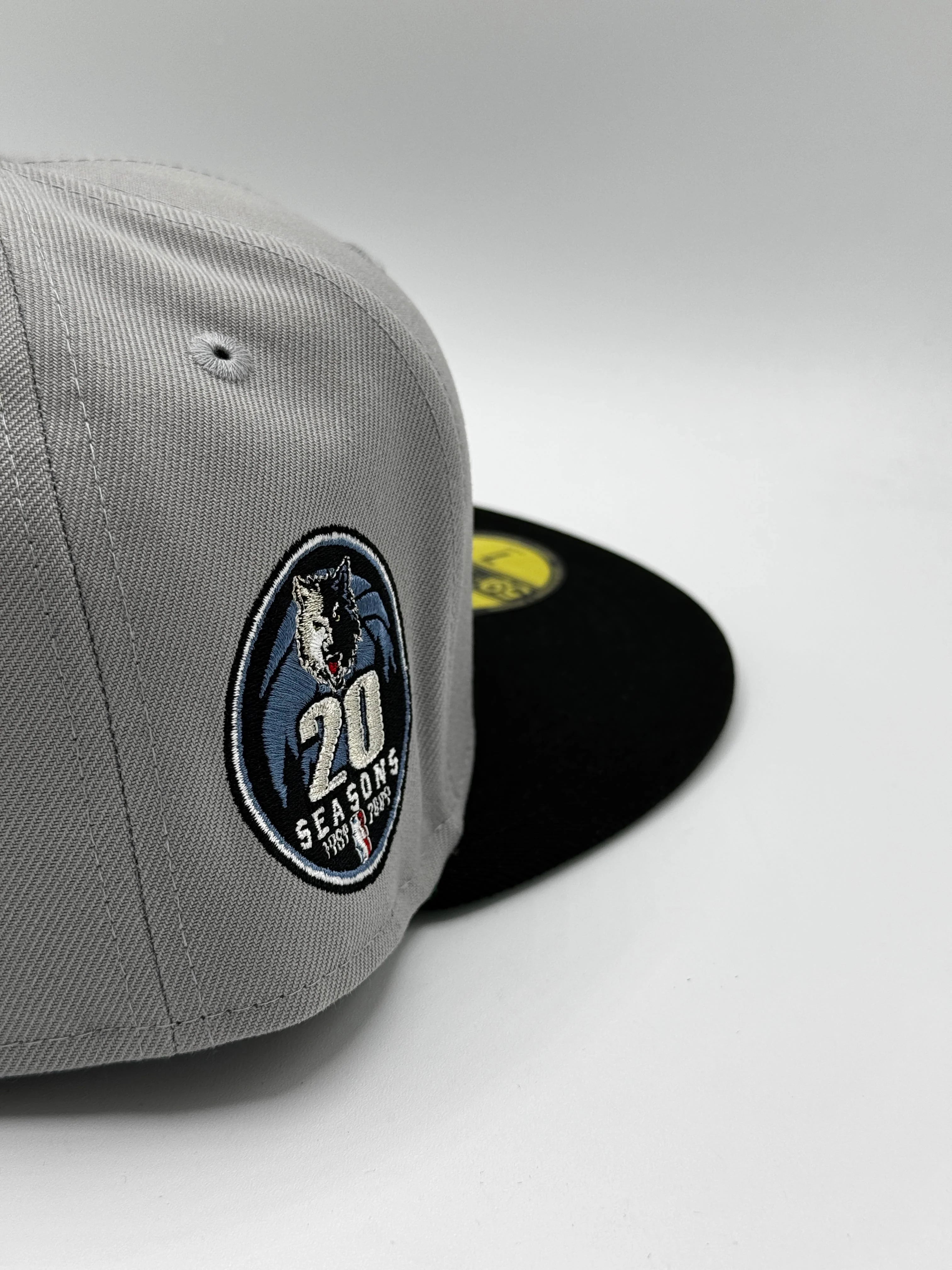 Minnesota Timberwolves New Era Gray Vintage Script Custom 59FIFTY Fitted Hat - Men's - Image 2