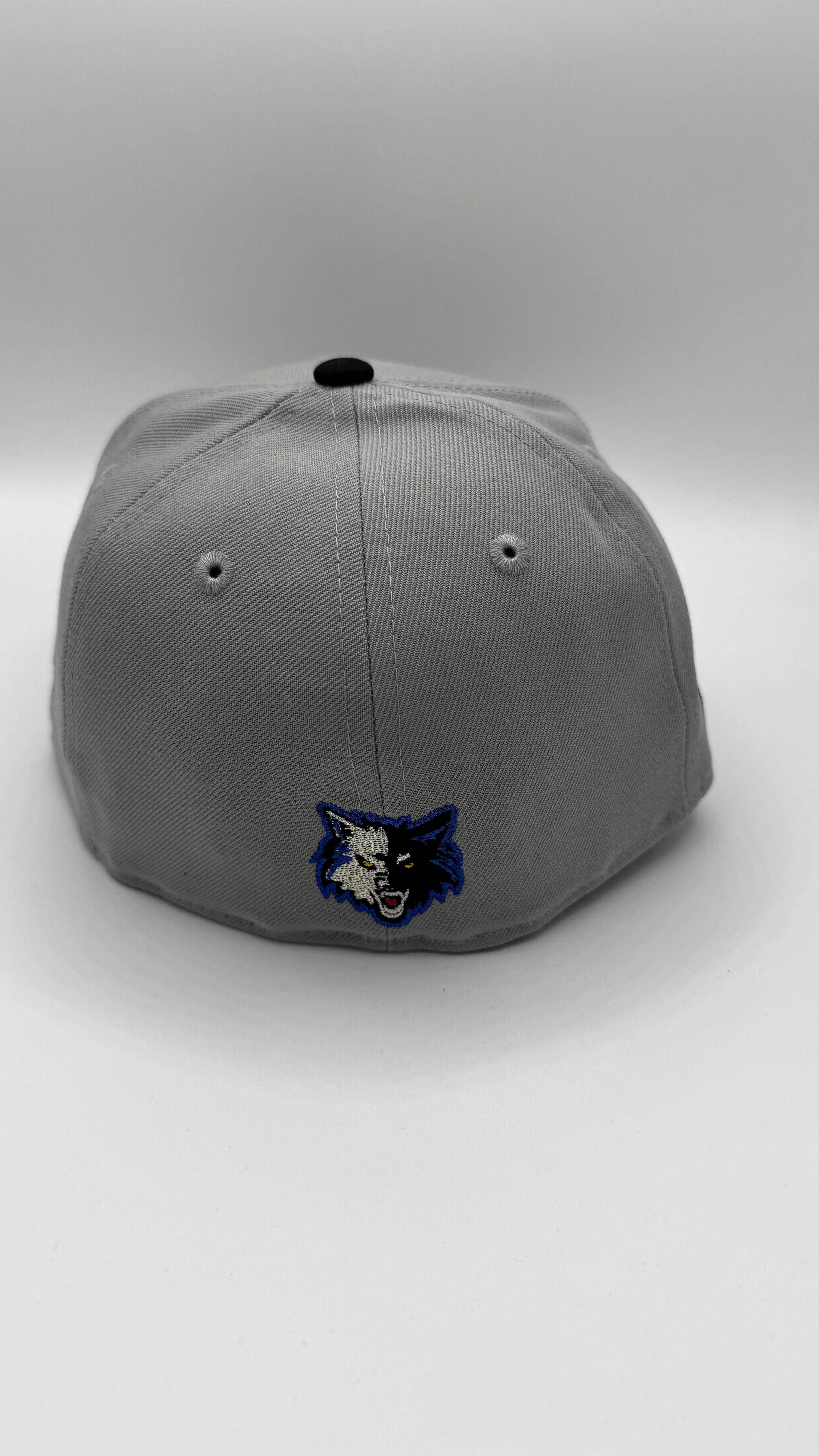 Minnesota Timberwolves New Era Gray Vintage Script Custom 59FIFTY Fitted Hat - Men's - Image 4