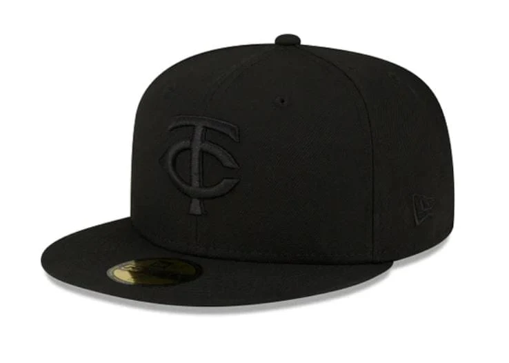 Adult Minnesota Twins New Era Black on Black Collection 59FIFTY Fitted Hat - Men's