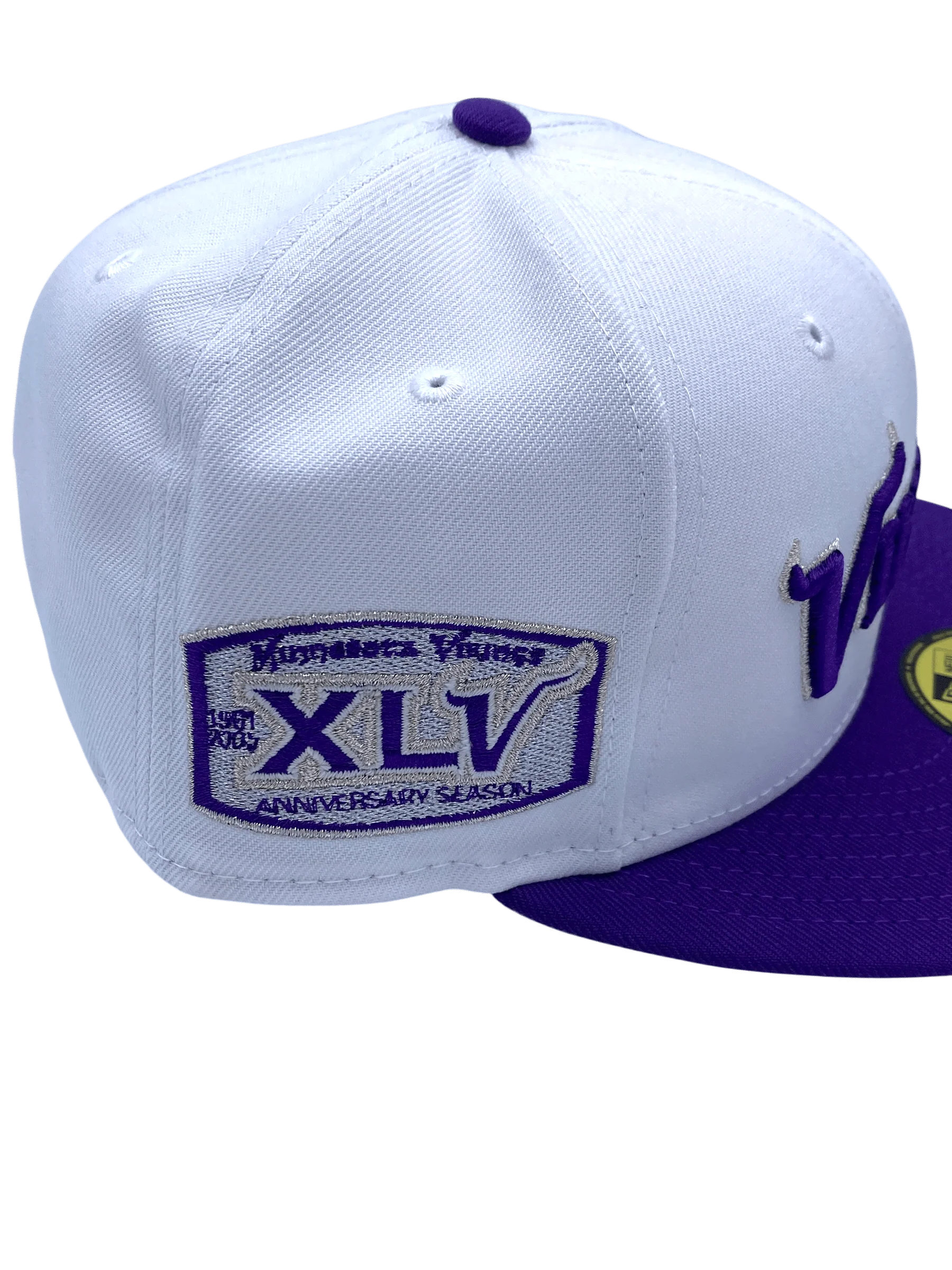 Minnesota Vikings New Era White/Purple Custom WW 2.0 Side Patch 59FIFTY Fitted Hat - Men's - Image 3